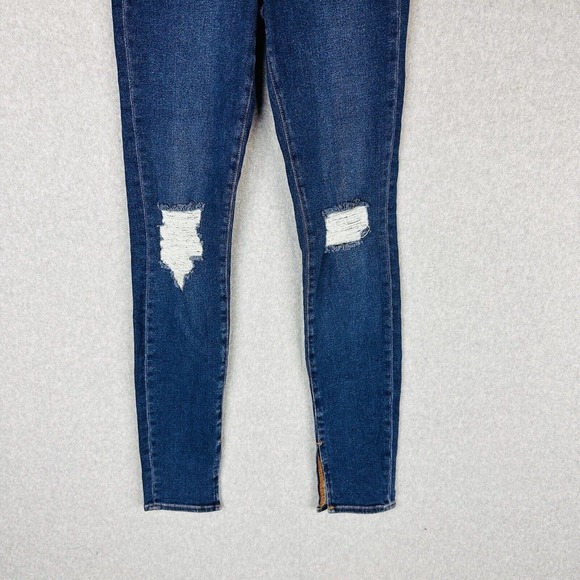 New Good American Good Womans 2 /26 Waist Crop Long Slit Ankle Distressed NWT - Picture 7 of 10